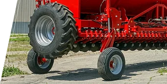 Roți largi cu o suprafață de contact sporită