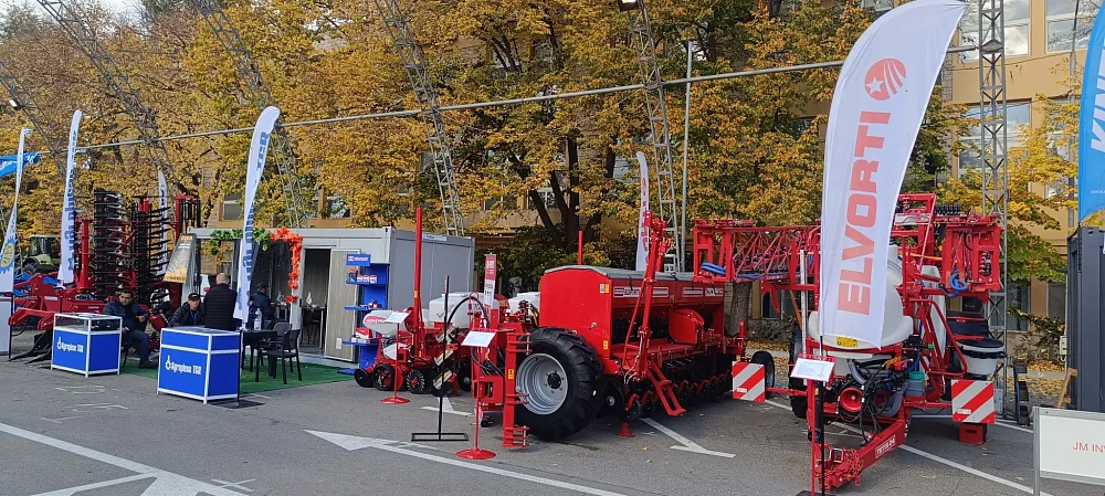 ELVORTI la Moldagrotech (Autumn) 2025: inovații în construcția de mașini din Ucraina — 3