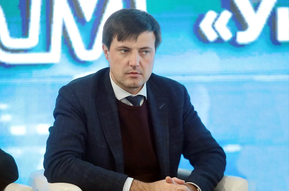 ELVORTI felicită asociația „UkrAgroMash” cu ocazia celei de-a 15-a aniversări. — 9